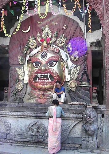 Tempel. Kathmandu ist eine Stadt der Tempel. Fotografie von Lothar Seifert